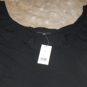 BANANA REPUBLIC BLACK, FLUTTER-NECK TANK TOP